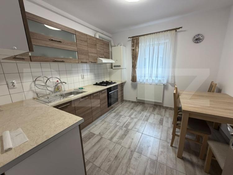 Apartament cu 2 camere decomandat, mobilat în Florești