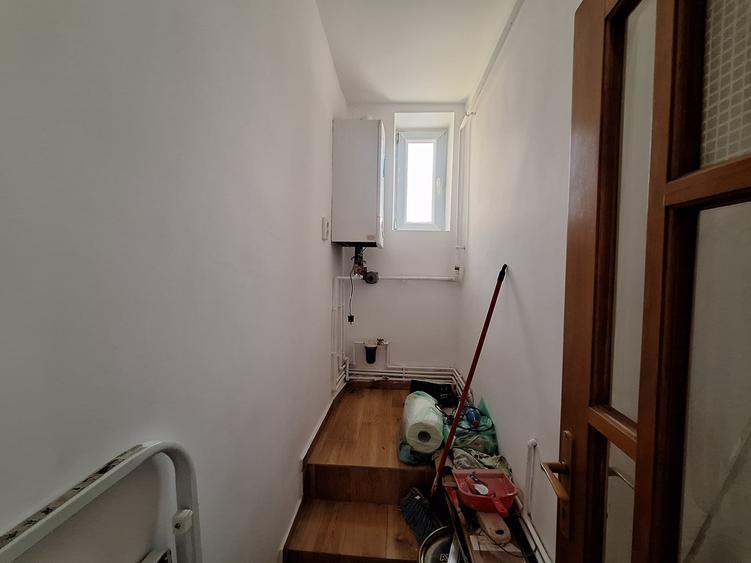 Garsonieră decomandată în Iosefin