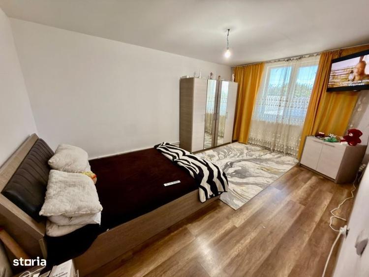 Casă cu 4 camere în Albești