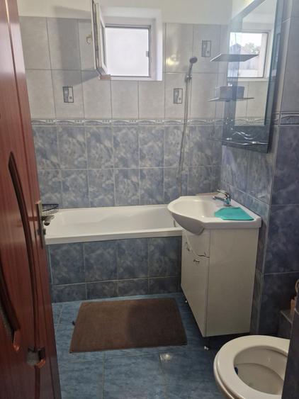 Apartament cu 2 camere decomandat în Fetești-Gară