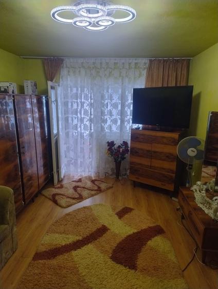 Vand apartament 2 camere - 2