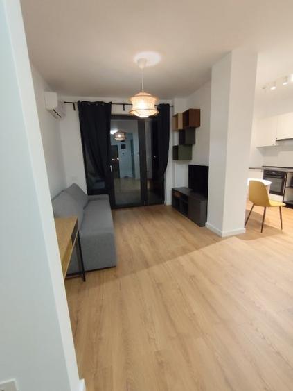 Apartament cu 2 camere semidecomandat, mobilat în Torontalului