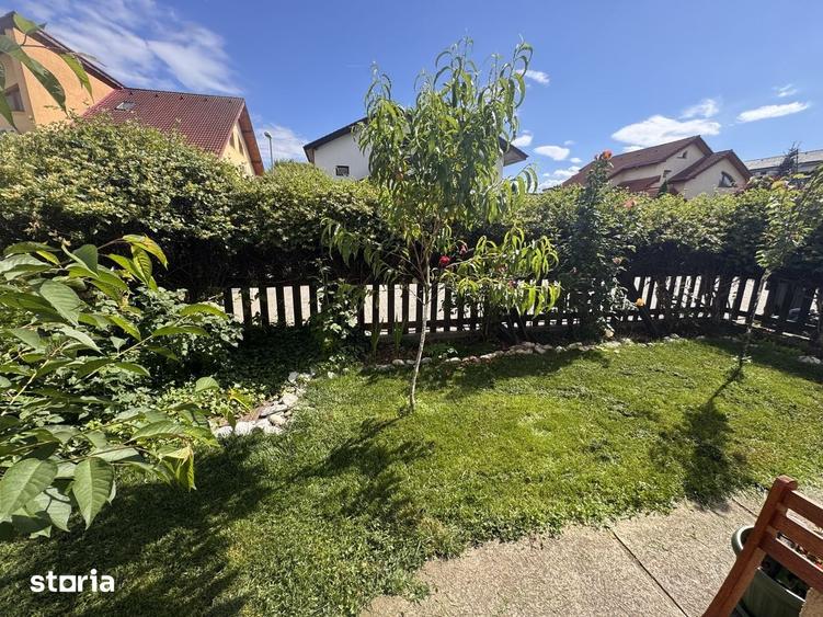 Apartament cu 3 camere decomandat în Exterior Vest