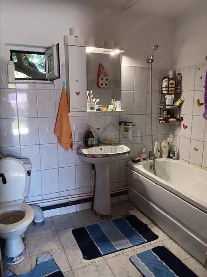 Horpaz Vila P+M 206mp Teren 655mp la 500ml de intrarea in Horpaz pot locui doua familii - 10