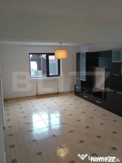 Casă cu 4 camere cu Teren 350 Mp în Central