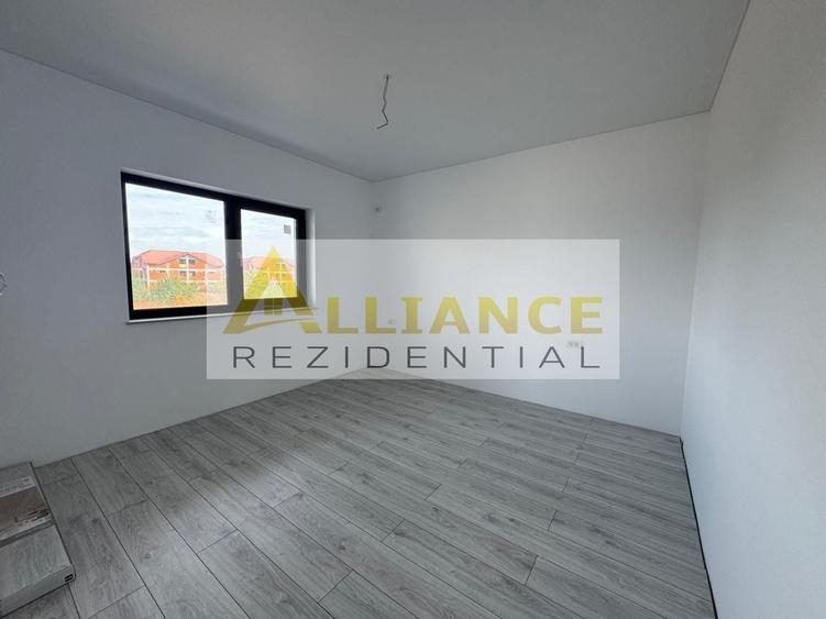 Casă individuală cu 4 camere cu Teren 320 Mp în Berceni