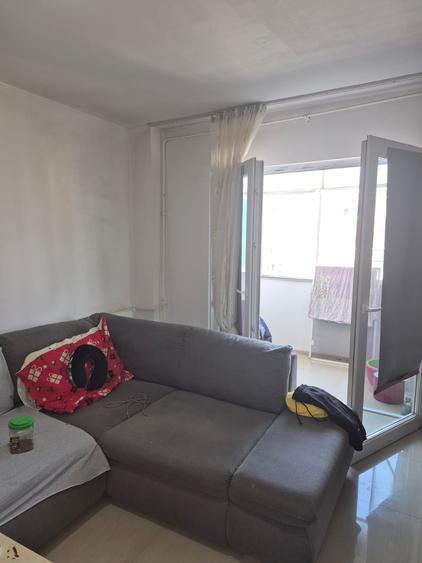 Apartament cu 2 camere decomandat în Tineretului
