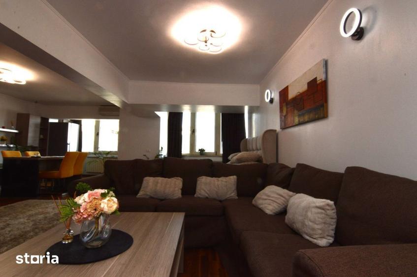 Apartament cu 2 camere semidecomandat, mobilat în Unirii
