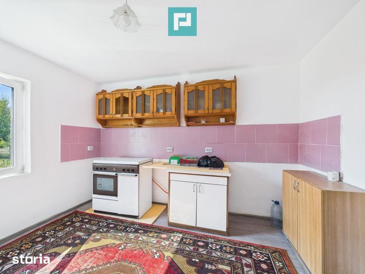 Casă cu 5 camere cu Teren 860 Mp în Dudeștii Noi