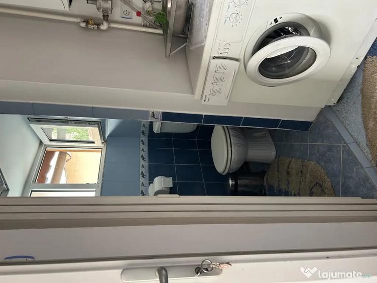 Apartament cu 2 camere decomandat în Exterior Vest