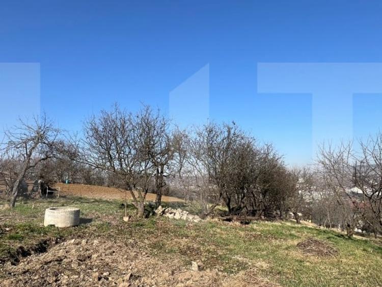 Teren agricol intravilan de 1100 mp, în Zorilor