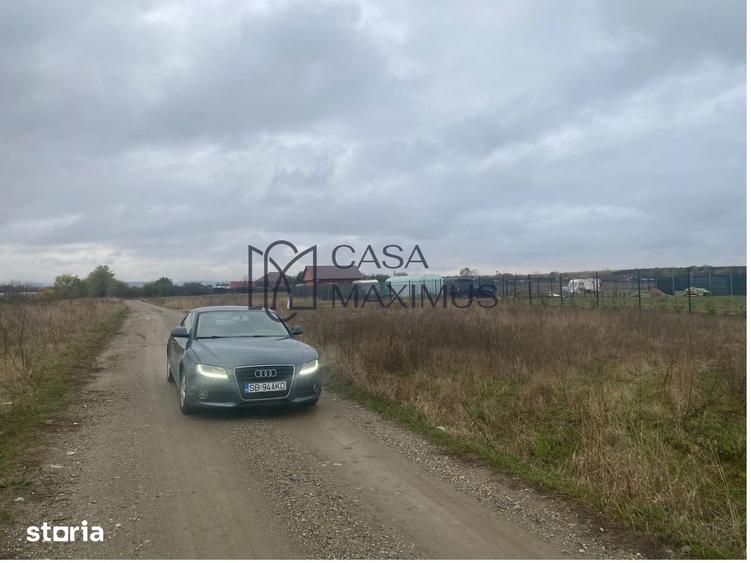 Teren de 400 mp, în Terezian
