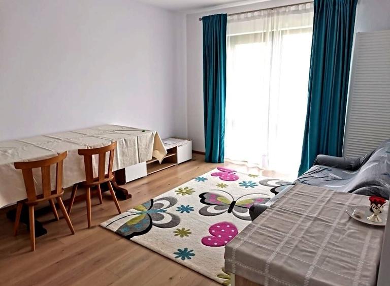 Apartament cu 2 camere semidecomandat în Valea Lupului