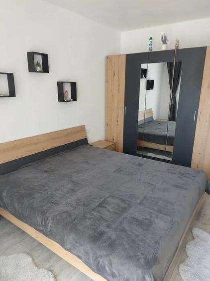 Apartament cu 2 camere decomandat, mobilat în Florești — fotografia 1