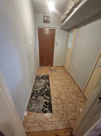 Apartament cu 2 camere semidecomandat în Dacia