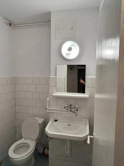 Apartament cu 3 camere decomandat în Mărăști