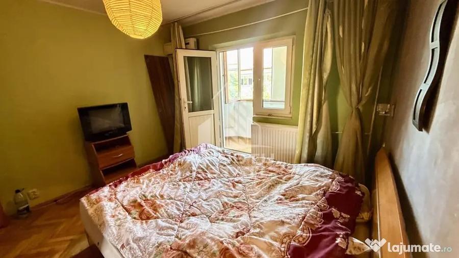 Apartament cu 3 camere decomandat în Central