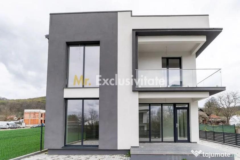Casă cu 4 camere cu Teren 194 Mp în Budeasa