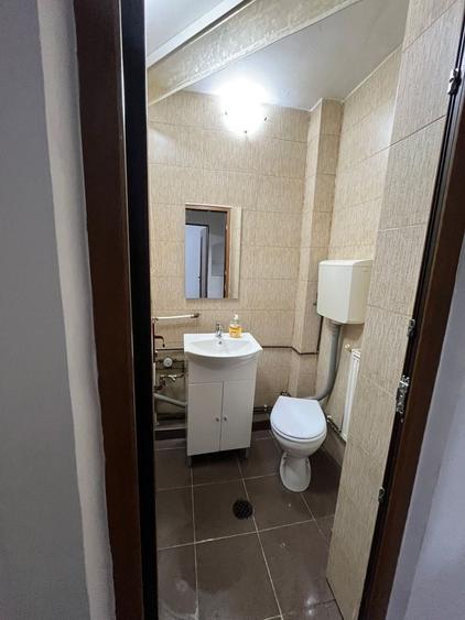 Apartament cu 2 camere decomandat în Lotrioara