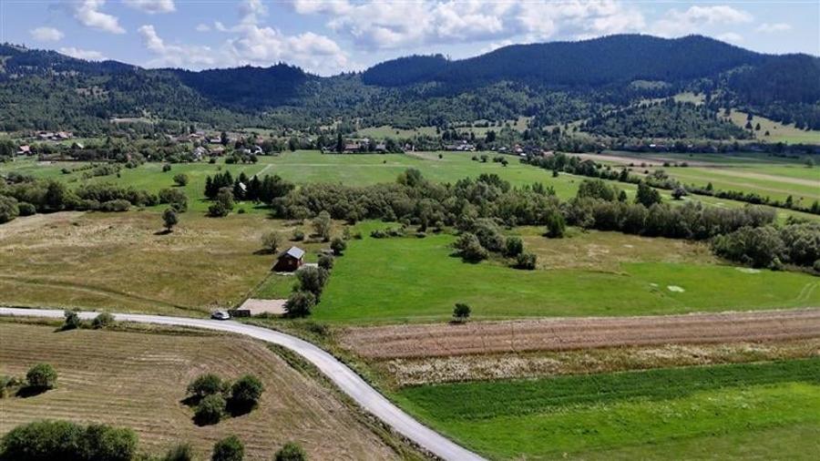 Teren Construcții extravilan de 6600 mp, în Valea Strâmbă