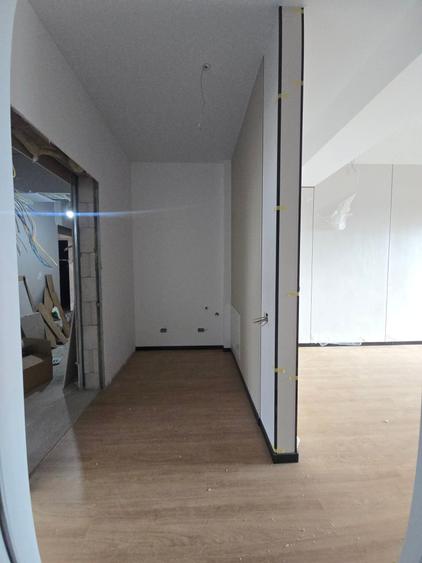 Apartament cu 2 camere semidecomandat în Dobroești