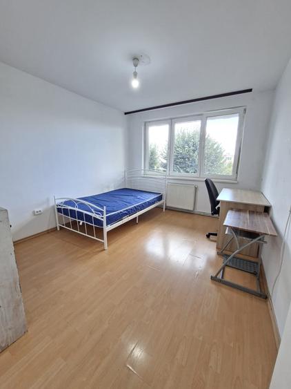 Inchiriez apartament 3 c zona Astra-piata disponibil imediat - 3