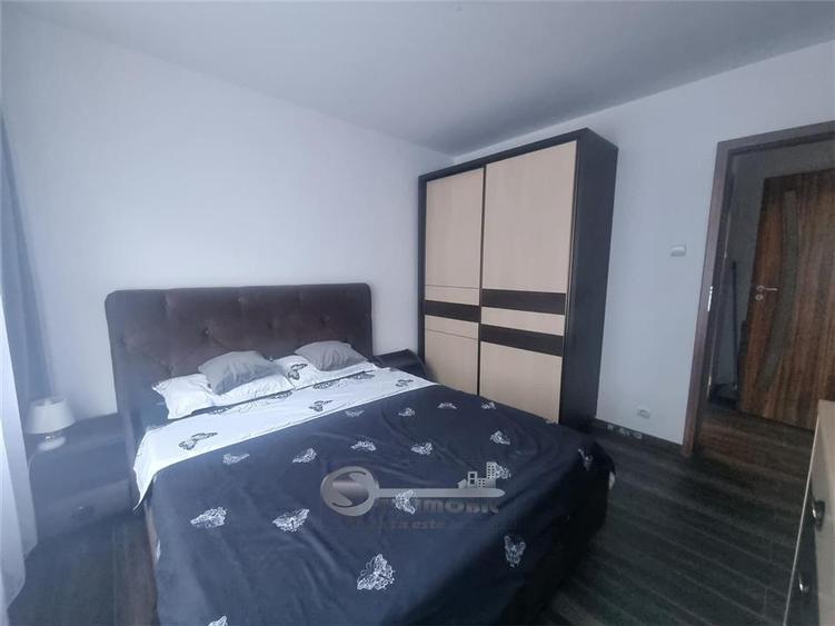 Apartament cu 2 camere semidecomandat în Tătăruși