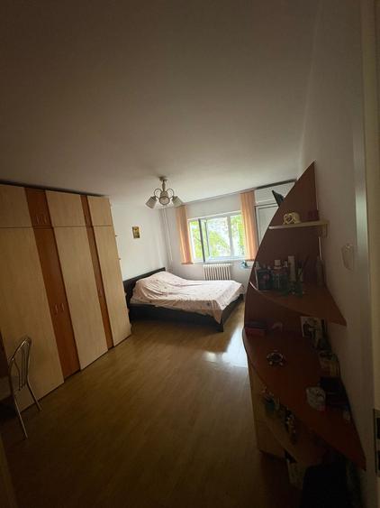 Garsonieră decomandată în Târgu Cucu
