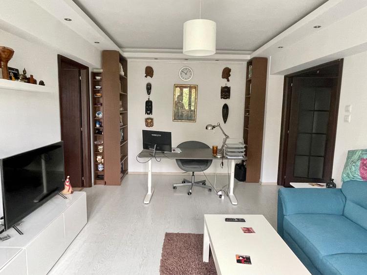 Apartament cu 2 camere semidecomandat în Obor