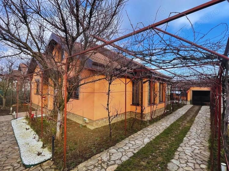 Casă cu Teren 550 Mp în Sântandrei