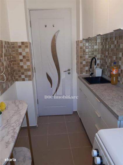 Apartament cu 2 camere decomandat în Dobroești