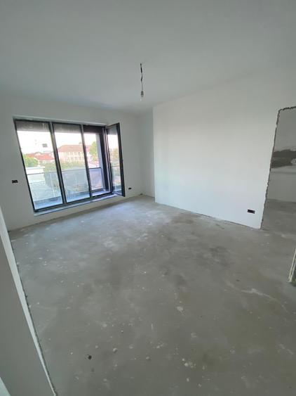 Apartament cu 2 camere semidecomandat în Bucureștii Noi