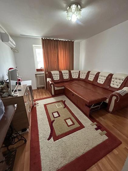 Apartament cu 2 camere semidecomandat în Pantelimon