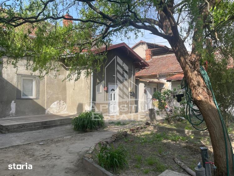 Apartament cu 2 camere decomandat în Drăgășani