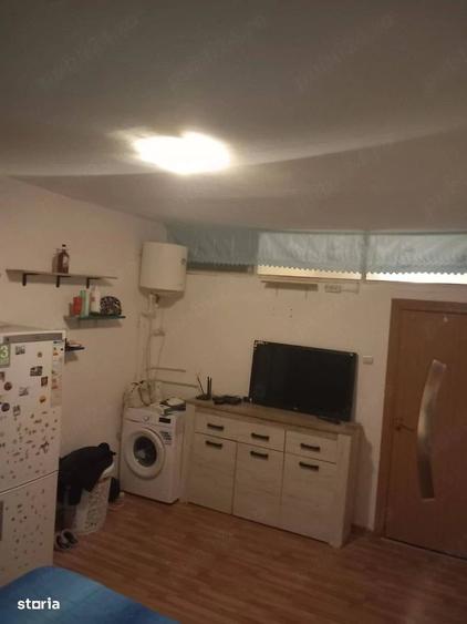 Garsonieră decomandată în Horia