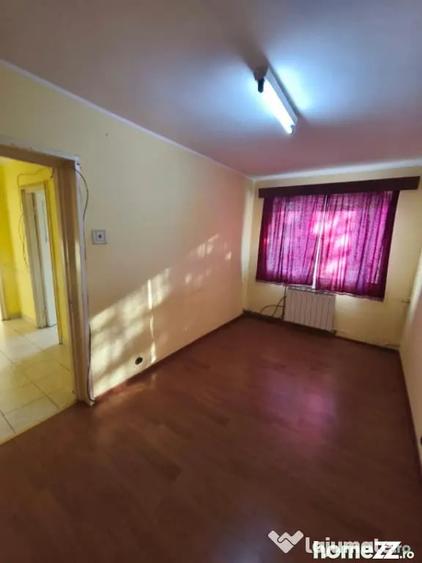 Apartament 3 camere, 61mp, zona Hurmuzachi, Radauti - 5