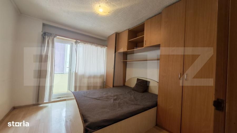 Apartament cu 3 camere decomandat în Nufărul