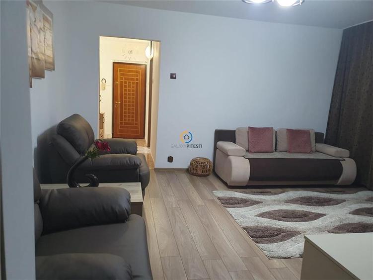Apartament cu 2 camere semidecomandat în Prundu