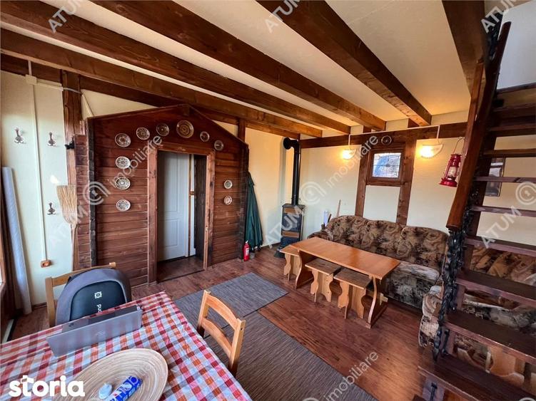 Casă cu 2 camere cu Teren 640 Mp în Rășinari