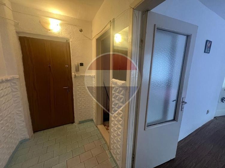 Garsonieră decomandată, mobilată în Brăilei
