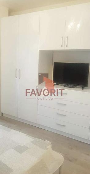 Apartament cu 2 camere semidecomandat, mobilat în Aradului