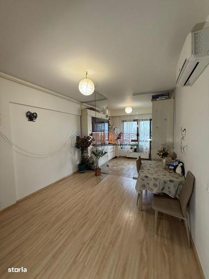 Apartament cu 2 camere, mobilat în Central — fotografia 1