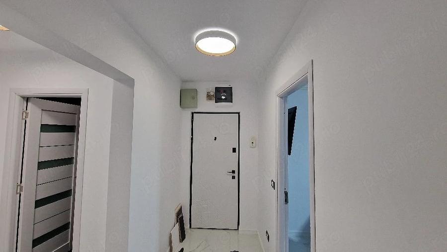 Apartament cu 3 camere decomandat în Dacia