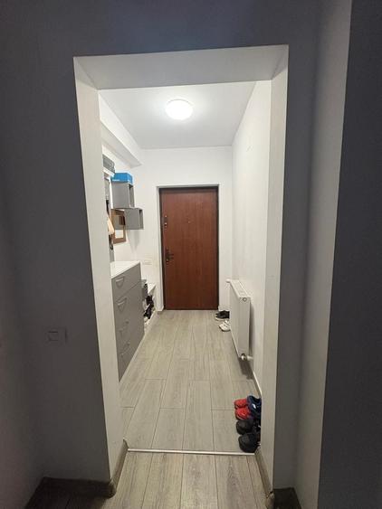 Casă individuală cu 7 camere cu Canalizare în Nord-Est