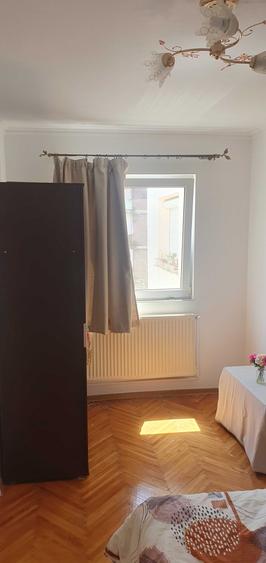 Apartament cu 2 camere semidecomandat în Exterior Vest