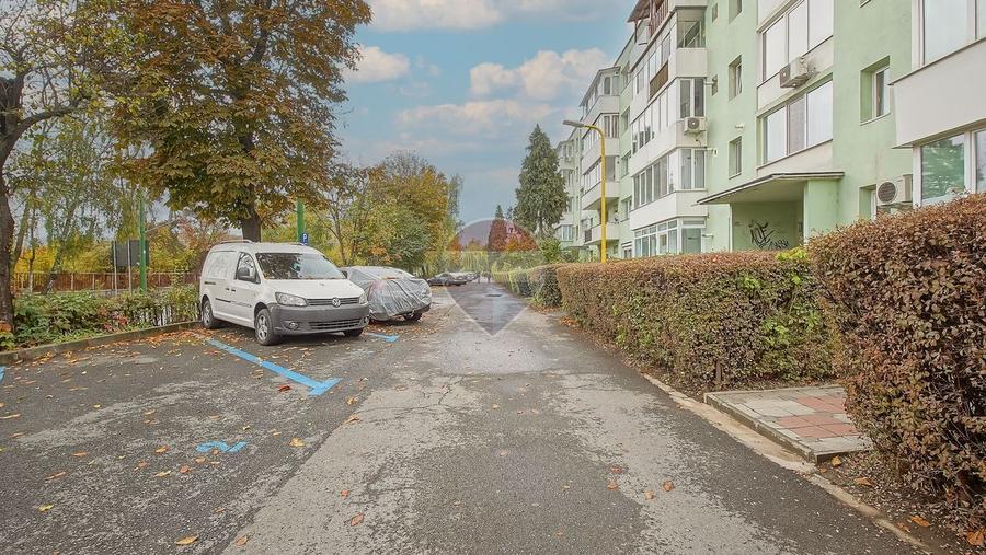 Apartament cu 2 camere semidecomandat, mobilat în Gării