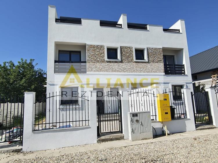 Duplex cu 4 camere cu Canalizare în Berceni