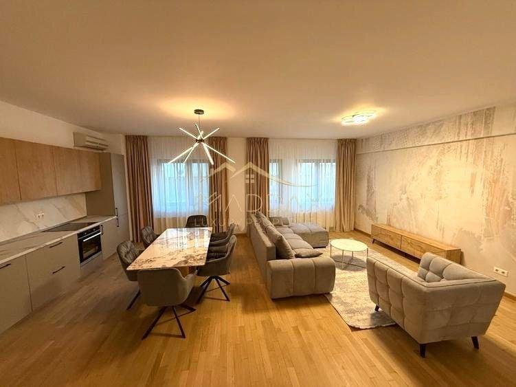 Apartament cu 4 camere semidecomandat, mobilat în Herăstrău