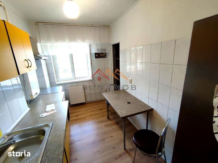 Apartament cu 3 camere decomandat în Ultracentral