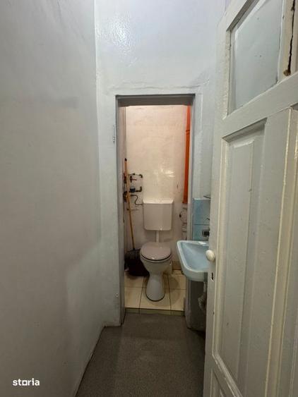 Casă cu 3 camere cu Canalizare în Ultracentral